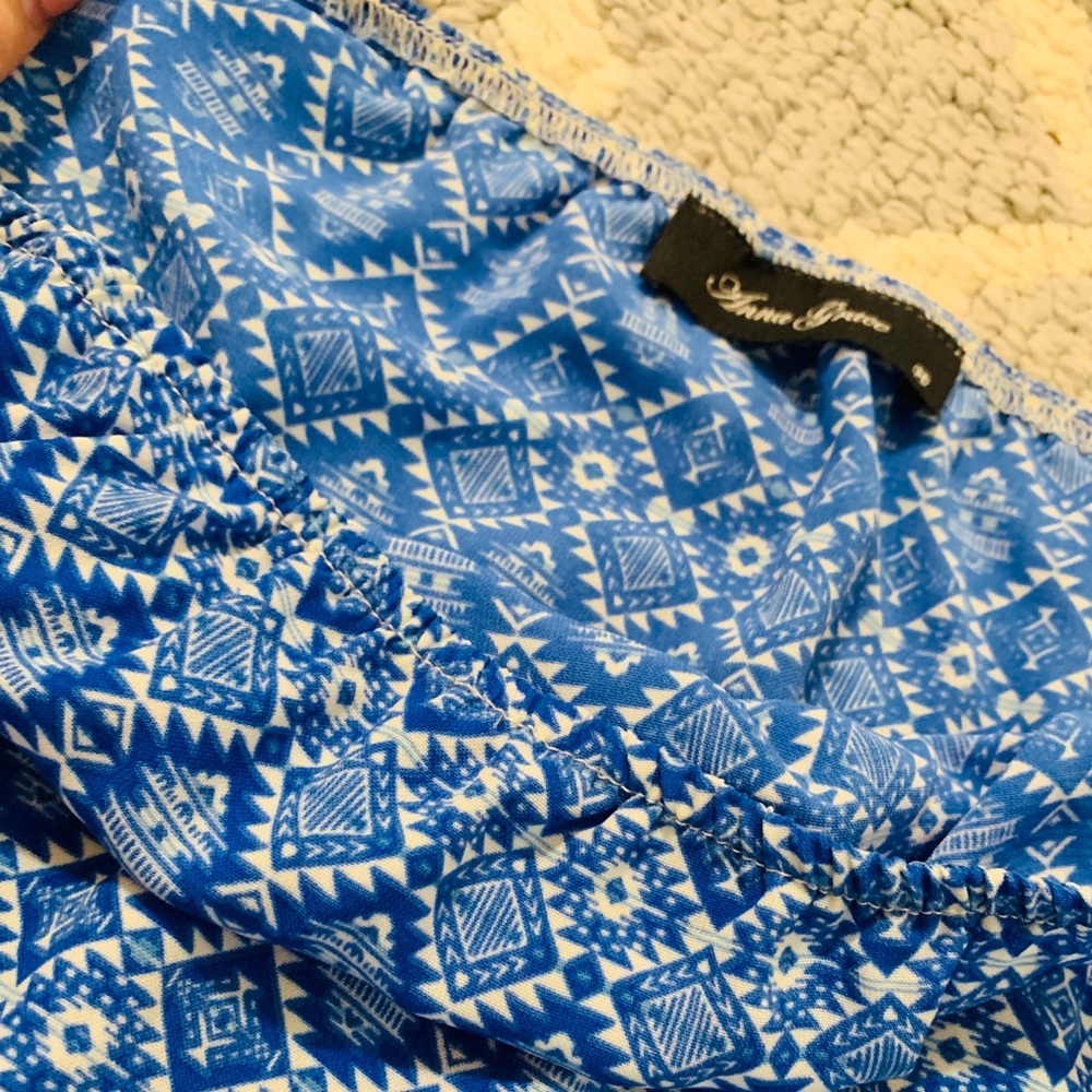 Summer Top - Picture 3 of 3